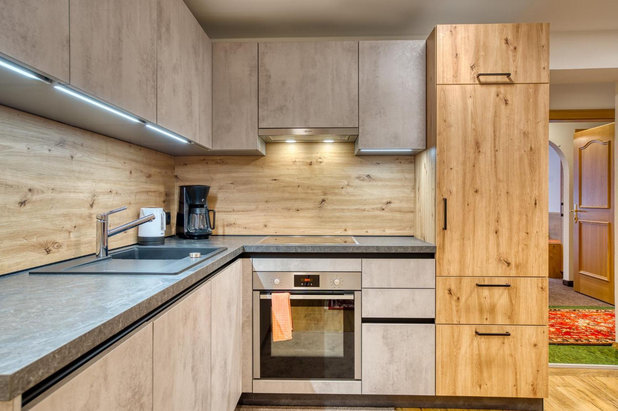Alpenrose Tux Apartment ภายนอก รูปภาพ