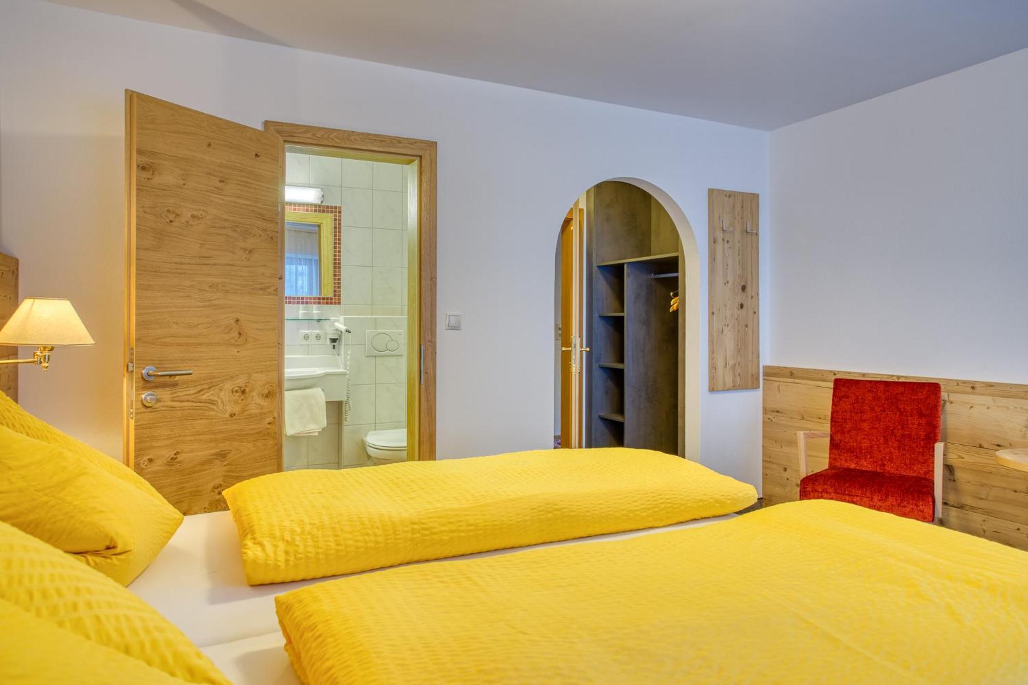 Alpenrose Tux Apartment ภายนอก รูปภาพ