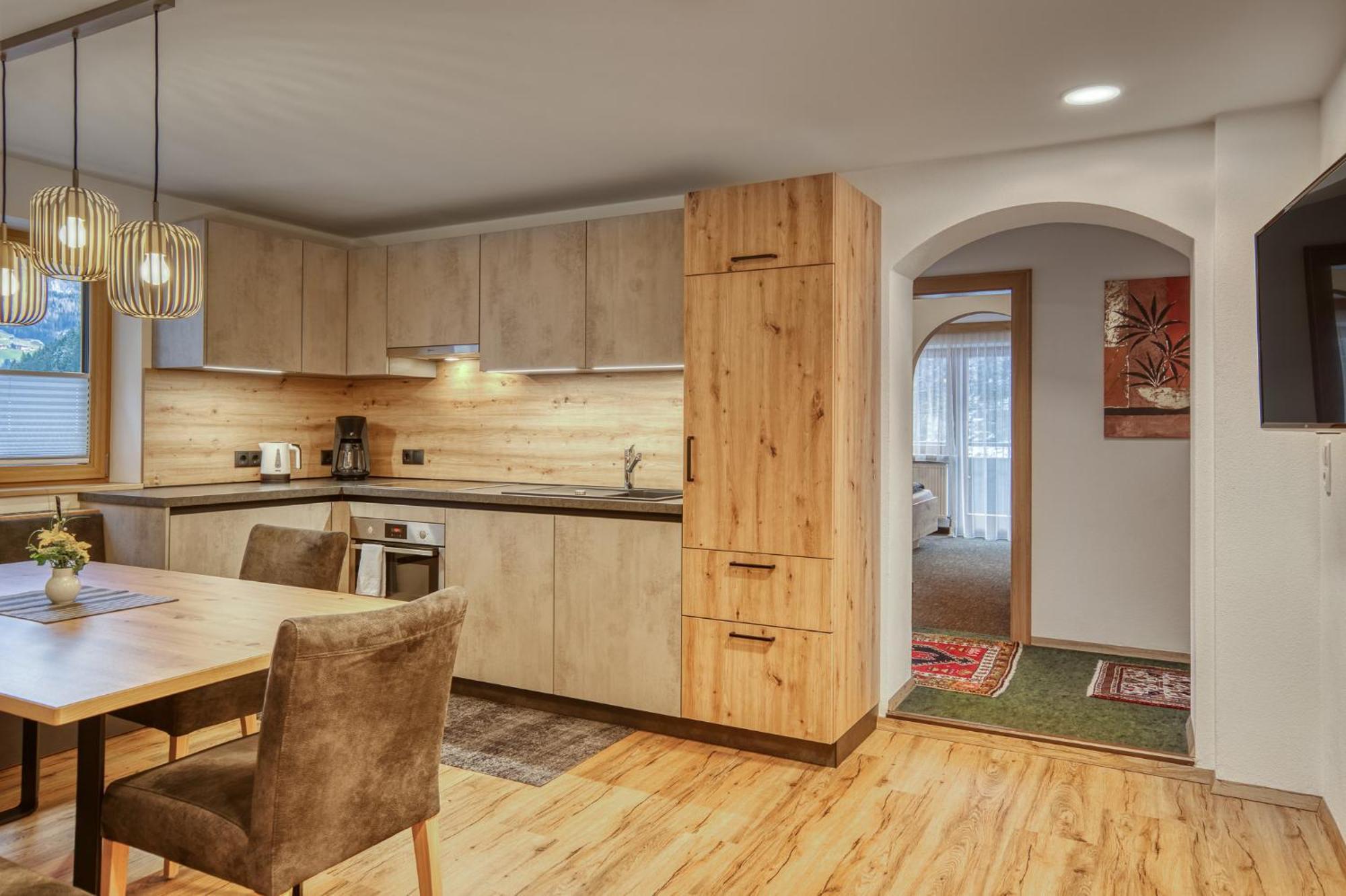 Alpenrose Tux Apartment ภายนอก รูปภาพ
